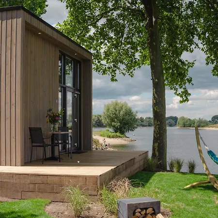 Marinapark Bad Nederrijn Hotel Maurik Exterior photo